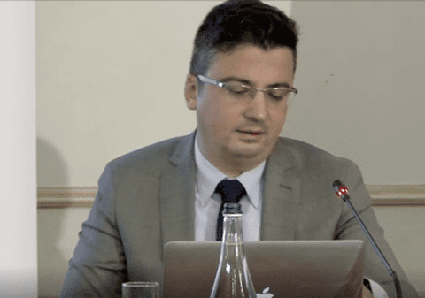 Europa Liberă: Guvernul refuză să explice cum a numit noii reprezentanți ai României în Comisia de la Veneția