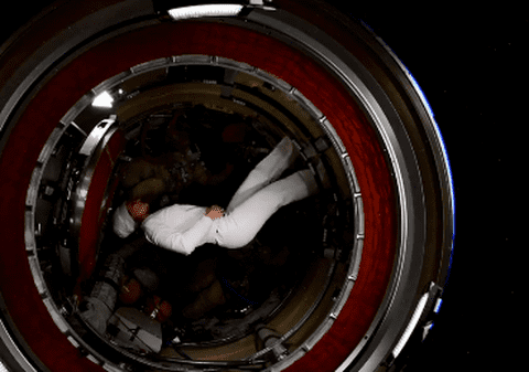 O astronaută italiană a recreat în spațiu o scenă celebră de film: „Trebuia să știu, se poate sau nu”