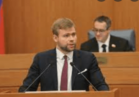 Nepotul liderului Partidului Comunist din Rusia, arestat după ce a plecat dintr-o benzinărie fără să plătească