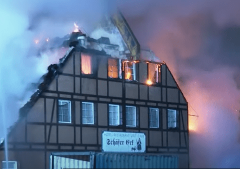 Un hotel transformat în adăpost pentru refugiați ucraineni, incendiat în Germania. 14 persoane au fost salvate din flăcări