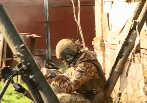 „Nu este ușor să ucizi un om, dar rușii nu sunt oameni”. Reportaj Sky News în mijlocul soldaților din „Legiunea georgiană”