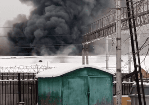 Incendiu uriaș într-o piață din centrul Moscovei. Șapte oameni au murit