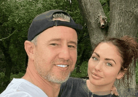 Băiețelul lui Laurențiu Reghecampf și al Corinei Caciuc a împlinit 6 luni. Imagine emoționantă cu Liam. „Te iubim”