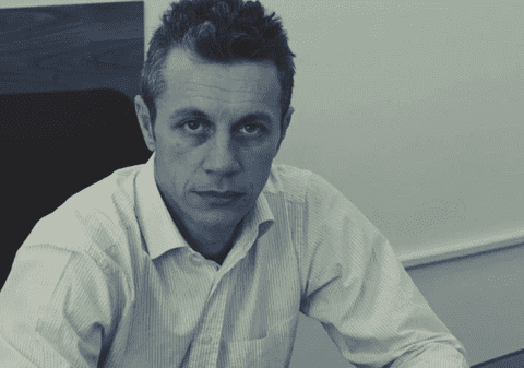 Profesorul de fizică din Zimnicea, acuzat de agresiune sexuală asupra unor eleve, a fost arestat