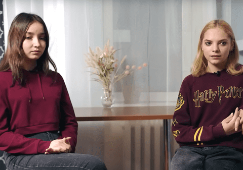 Cum au scăpat două adolescente ucrainene din mâinile rușilor, după ce au fost ținute aproape un an departe de familii. „Ni s-a spus că mergem acolo pentru două săptămâni”