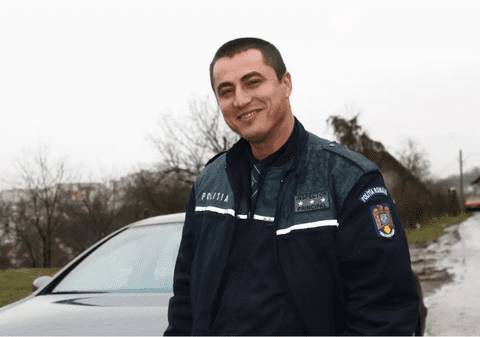 Cristian Cioacă, în tribune la un meci de handbal. Fostul polițist le-a făcut galerie fetelor de la Dacia Mioveni