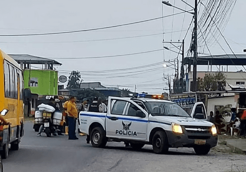 Cel puțin 8 morți, într-un schimb de focuri între bandele rivale din Ecuador. A fost ucis fratele unui important șef de clan