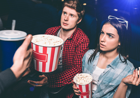 Ce înseamnă când visezi că ești actor