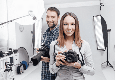 Cum să începi o afacere de fotografie/videografie: Sfaturi practice pentru începători