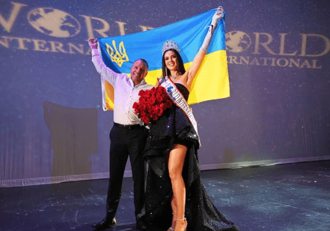 Miss World 2023, o americancă născută la Herson, după ce s-a ținut de mână cu rivala din Rusia: „Ăsta e regulamentul. M-ar fi descalificat”