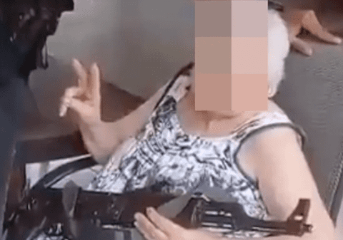 Bild, despre imaginile difuzate de canalele media afiliate Hamas: „Teroriștii răpesc și umilesc bunicii”