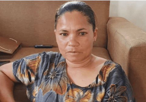 Povestea unei femei născute în România, dusă în Tanzania de tatăl ei, care nu și-a întâlnit niciodată mama. I-a cerut acum ajutorul lui Iohannis