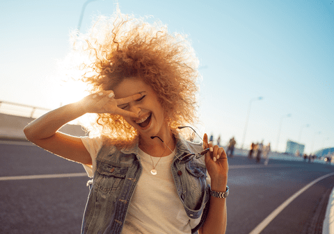 Cum să ai glow up. Ce înseamnă și ce pași trebuie să urmezi