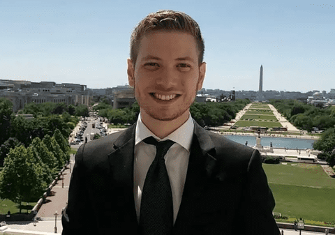 „Îi place la război, dar pe rețelele sociale”. Fiul lui Netanyahu, filmat distrându-se la Miami, unde stă într-un apartament care costă 5.000 de dolari pe lună