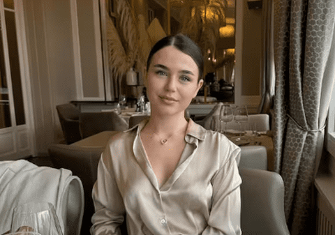 Ana, un model ucrainean care a fugit în Europa de război, a murit într-un accident, în Italia. Mașina era condusă cu 200 km/h de prietenul ei