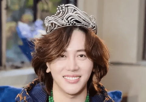 „Kim Kardashian” din China, blocată în social media de „administrația cibernetică”, după ce a spus că nu iese din casă „fără haine și bijuterii de peste un milion de dolari”