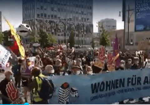 Mii de oameni au ieșit în stradă la Berlin și au manifestat împotriva chiriilor mari