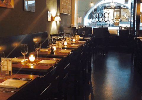 Taxa pentru șervețele murdare: cât este și de ce a impus un restaurant  elvețian acest cost clienților