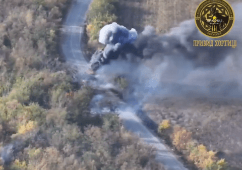 Lovitura perfectă: Un soldat ucrainean distruge un tanc rusesc cu o singură rachetă Javelin I VIDEO