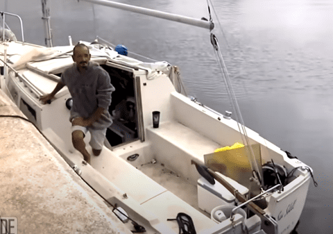 „Locotenentul Dan”, bărbatul cu un picior amputat care a trecut prin uraganul Milton în barca lui pescuit: „A fost nimic față de ce am trăit eu” | VIDEO
