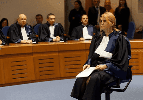 Judecătoarea Iulia Motoc de la CPI, înlocuită din completul pentru mandatul de arestare a lui Netanyahu, din motive medicale