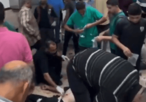 Peste 20 de morți după ce Israelul a lansat un atac asupra unei moschei din Gaza | VIDEO