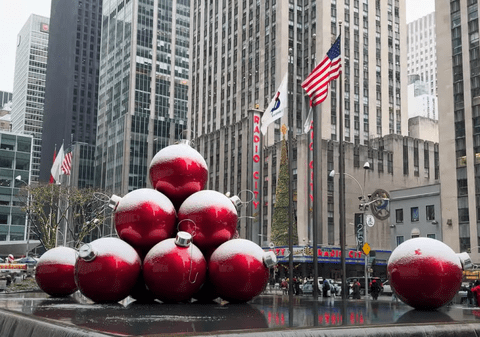 Orașul New York a avut parte de primul Crăciun cu zăpadă din ultimii 15 ani | VIDEO