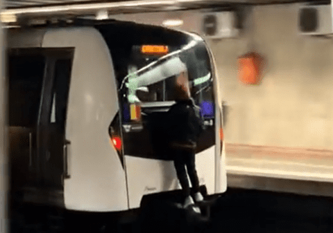 Poliția din București, avertisment despre un nou trend periculos la metrou: „Viața este mult mai prețioasă decât câteva secunde de faimă pe internet”