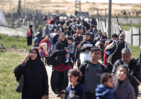 Israel organizează plecarea „voluntară” a palestinienilor din Gaza. „În coordonare cu administraţia Trump”