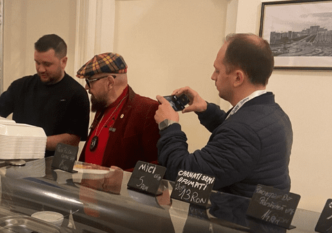 Piedone a vizitat un restaurant din Parlamentul României și a luat decizia pe loc