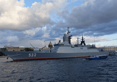 Rusia sfidează Vestul: Navă de război cu armament traversează Canalul Mânecii spre Ucraina