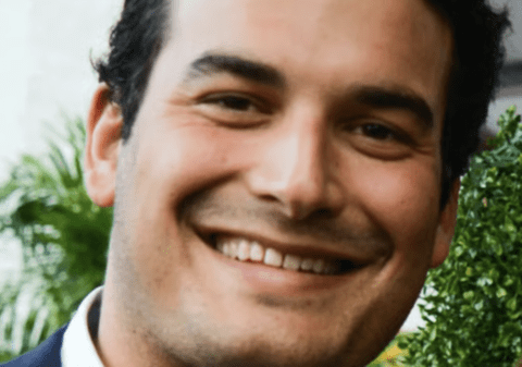 Tânărul de doar 38 de ani care se pregăteşte să preia conducerea unui imperiu de peste 90 de miliarde de dolari