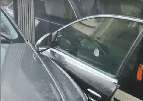 O șoferiță din Timișoara a rămas fără portieră, după ce a fost lovită de un tramvai