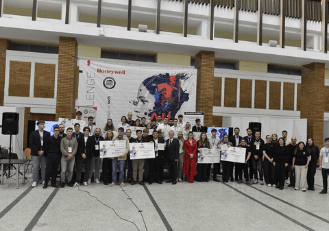 TeChallenge 2025: Honeywell inspiră noua generație de inovatori din România