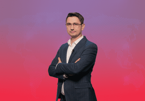 5 știri by Libertatea - Comunicarea nonverbală. De la echilibristica lui Nicușor Dan la gesturile teatrale ale lui Donald Trump