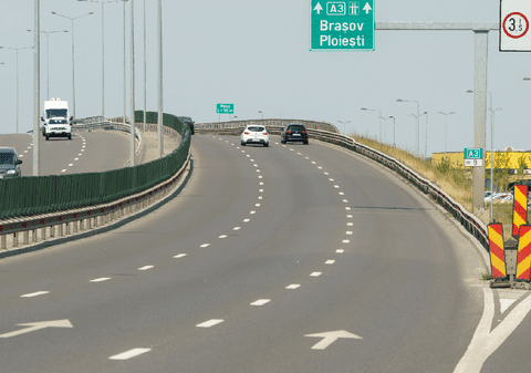 Amendă-record de 4.000.000 de lei pentru Autostrada București-Brașov. Tronsonul de la Ploiești spre munte e în pericol