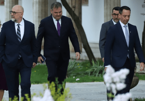 Kelemen Hunor a explicat condiția prin care se poate forma un guvern minoritar: „Pentru o perioadă”