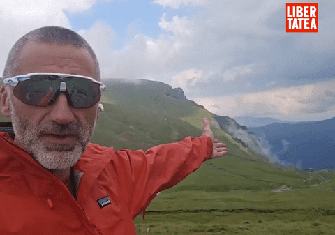 Ce să faci când ești prins într-o furtună pe munte și de ce este Valea Jepilor o capcană periculoasă pentru turiști: „Este un semn să vă îndepărtați”
