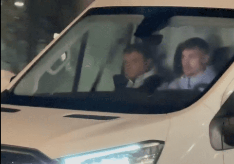 Imaginile serii pe Arena Națională! „Uitat” la stadion, Darius Olaru a plecat cu duba