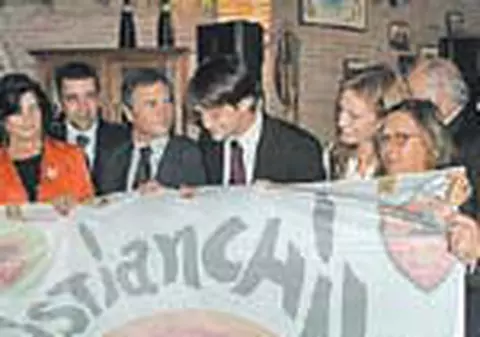 Cristi Chivu si Maria Marinescu, Mosi Craciun pentru copii italieni