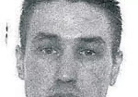 Puscariasul care a injunghiat-o pe eleva de 17 ani a fost prins