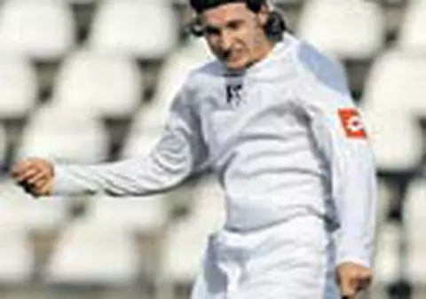 Mansour si bani pentru Mazilu