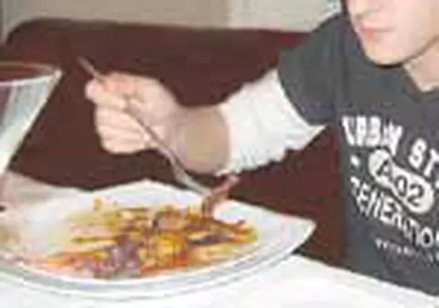 Cand iese la restaurant, Mihai Traistariu MANANCA MOLDOVENESTE