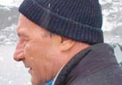 Basescu face ordine si la Ocnele Mari