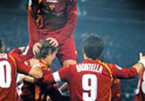 Roma rade tot
