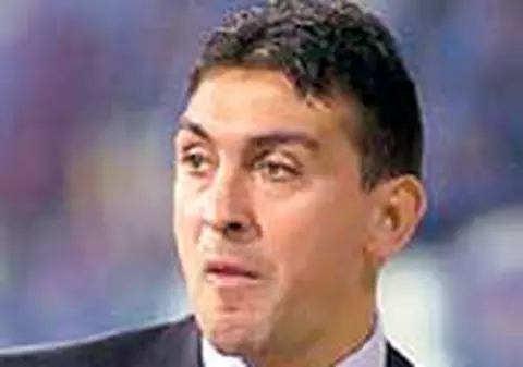 Haos la debutul lui Ilie Dumitrescu