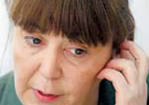 Macovei a pierdut in fata lui Nastase