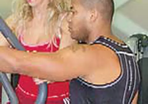 Anne's si-a luat antrenor mulatru