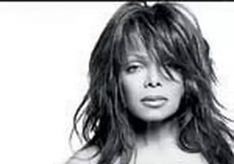 Poezie si singuratate