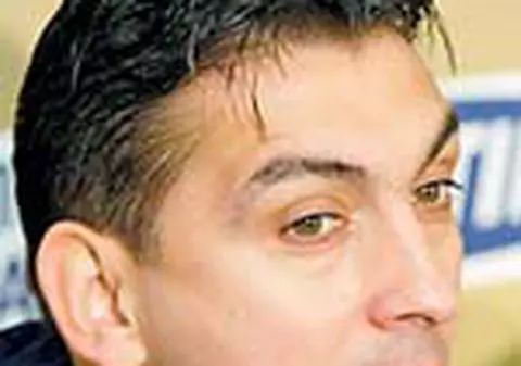 Echipa lui Ilie Dumitrescu, trei meciuri fara spectatori